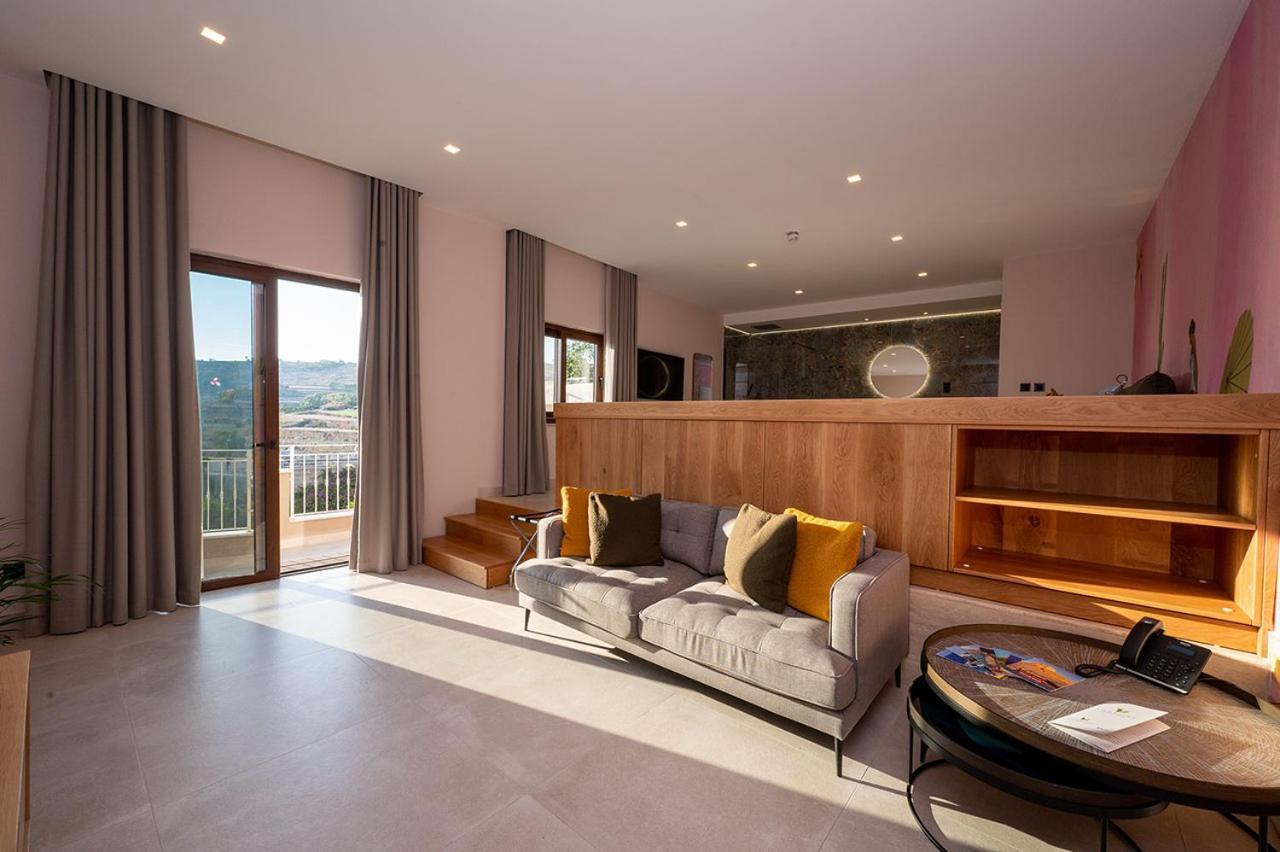 Viewpoint Boutique Living Hotel Xlendi Exterior foto