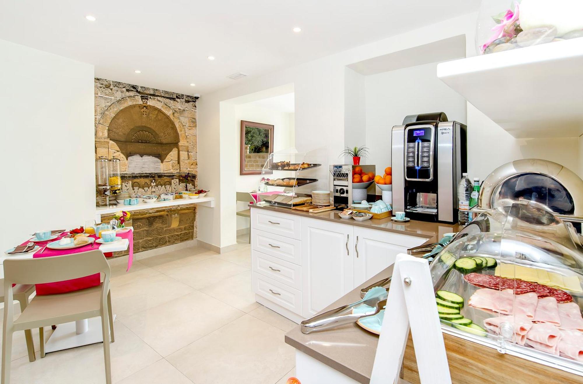 Viewpoint Boutique Living Hotel Xlendi Exterior foto