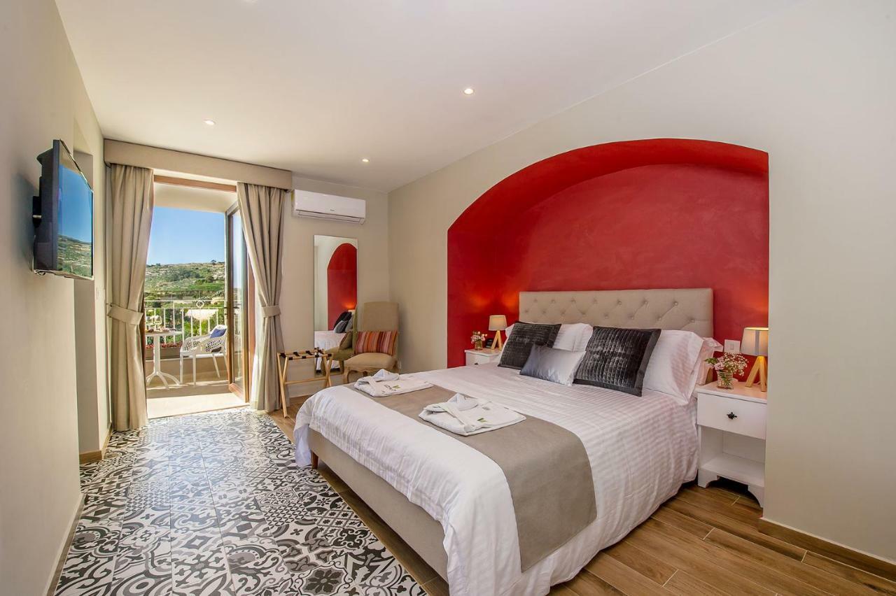 Viewpoint Boutique Living Hotel Xlendi Exterior foto